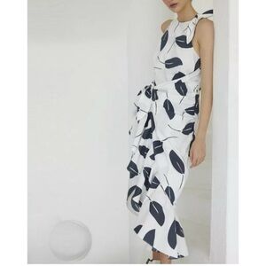 Paper London | Montego dress in take it or leaf it